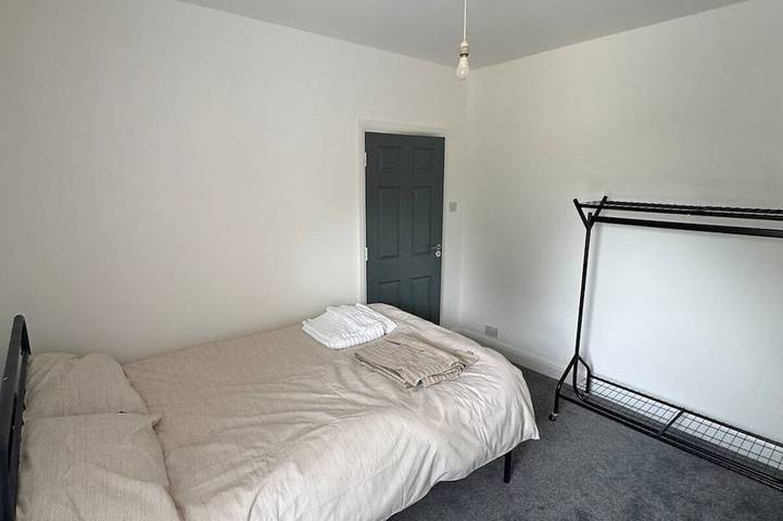 Ferienhaus-Business-Eigenes Badezimmer in Luton, Chiltern Hills