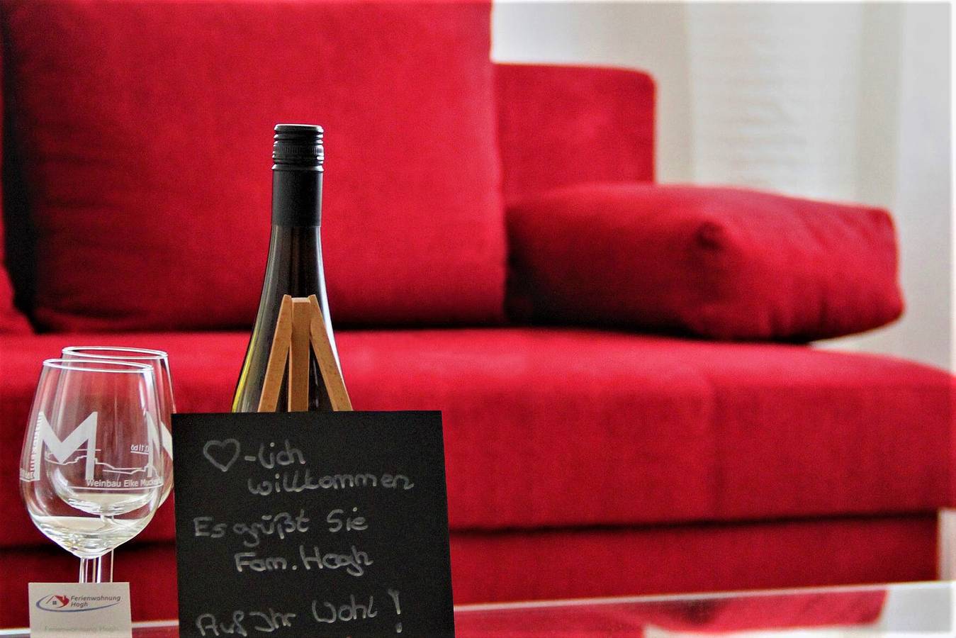 Ganze Ferienwohnung, Ferienwohnung Hogh - Ferienwohnung Hogh, 55qm, Terrasse, 1 Schlafzimmer, max. 4 Personen in Beuren, Albsteig Etappe 9