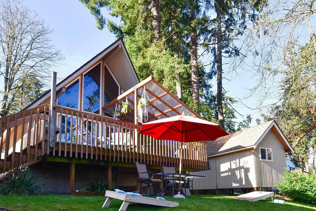 Unique Camano Cabin w/ Mountain + Water Views in Camano