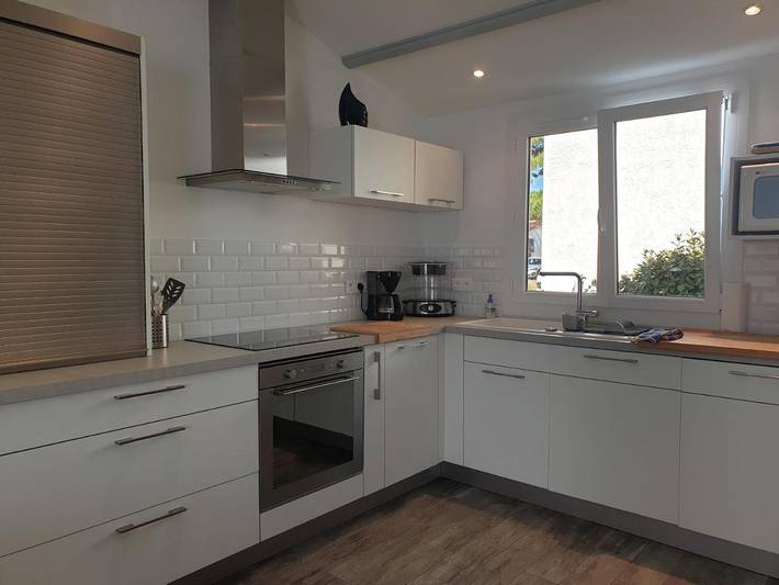 Location de vacances pour 8 personnes, avec terrasse, animaux acceptés dans Plage de la Palmyre - 3