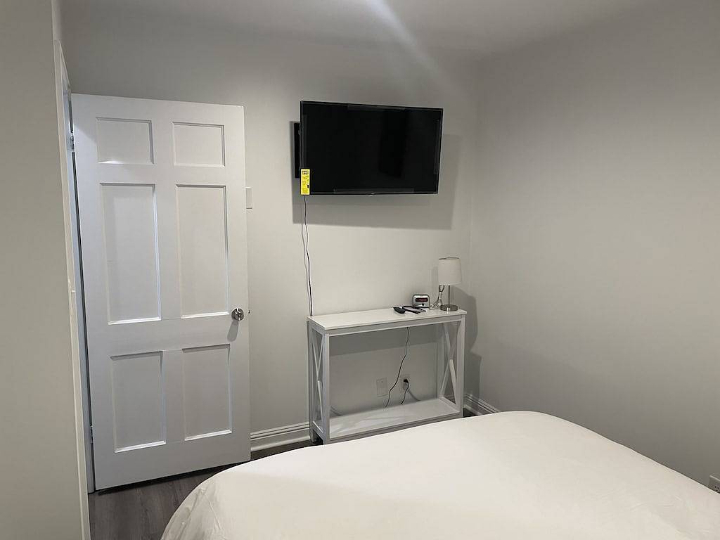 Beautiful house close to downtown & Cone Hospital in Greensboro, Guilford County