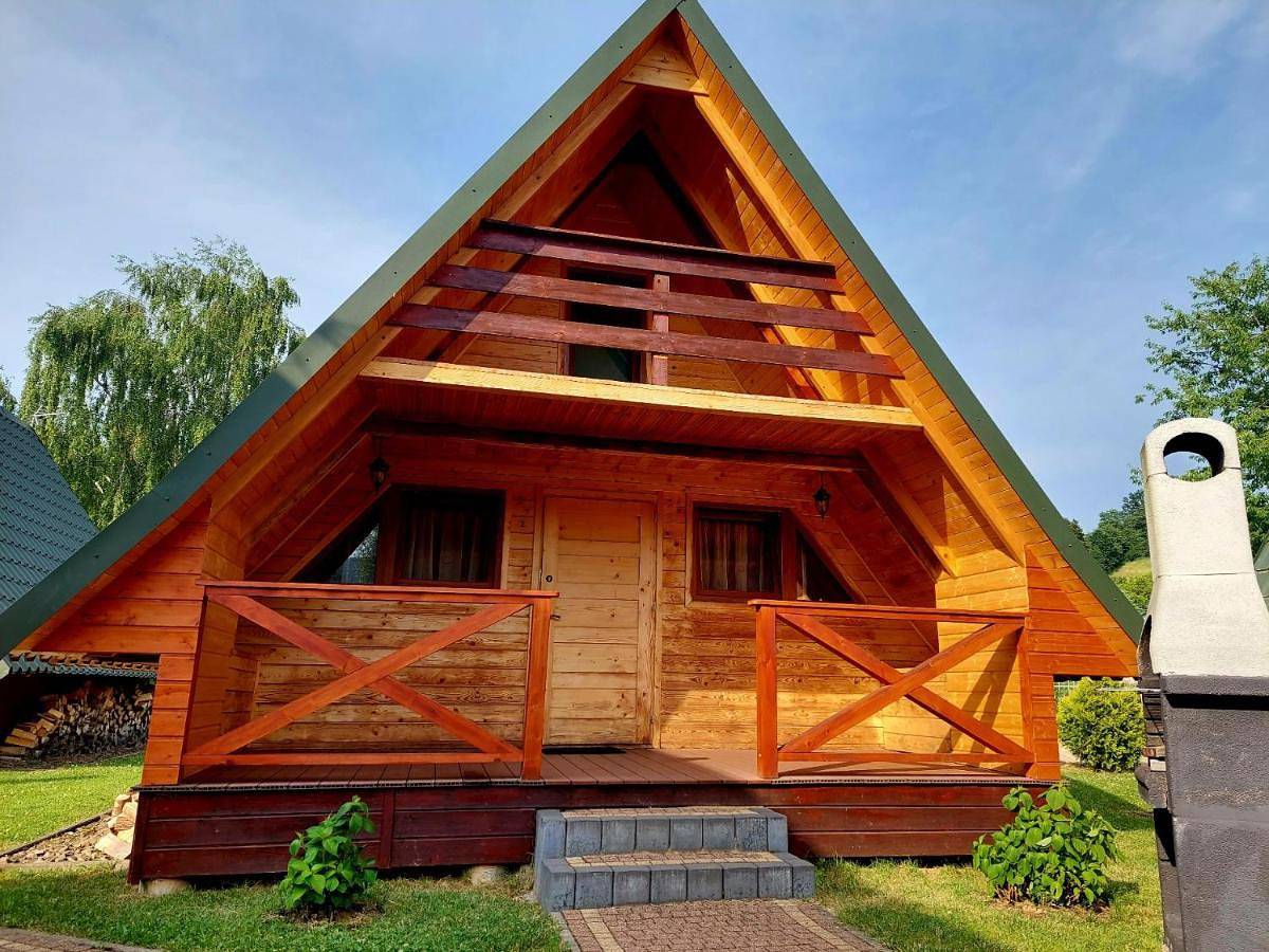 Two-Bedroom Chalet in Karpaty (Polska)