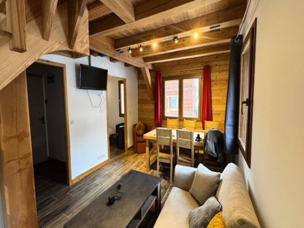 Appartement entier, Appartement à Obélisque près des pistes de ski in Montgenèvre, Région de Briançon