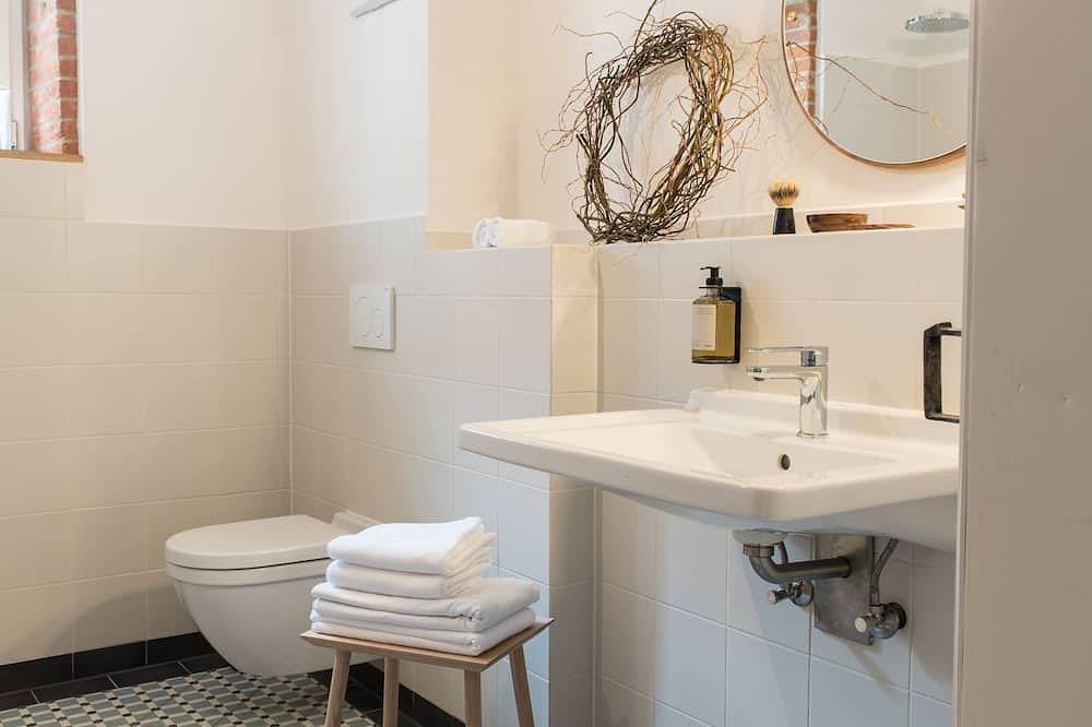 Ganze Wohnung, Modernes Apartment im Denkmal, seniorengerecht im Eg in Lahr, Mittlerer Schwarzwald