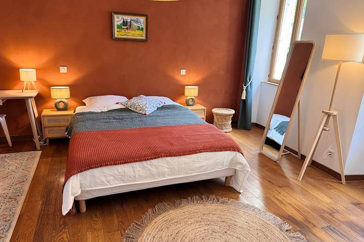 Entire apartment, The Ventoux Terrace in Montbrun-les-Bains, Nyons region