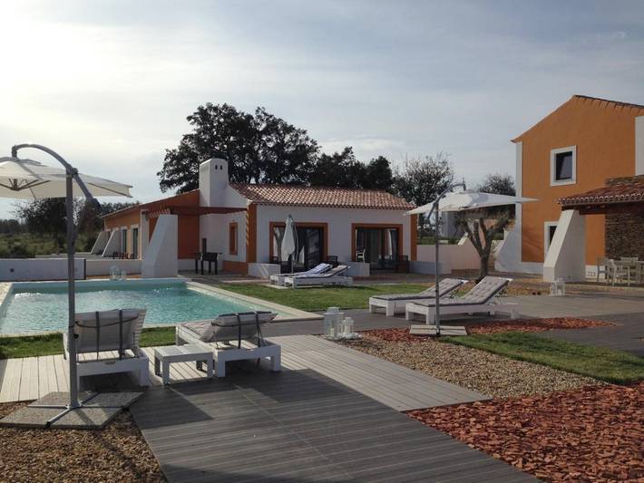 Casa rural para 4 personas, con Balcón y Terraza además de Jacuzzi y Jardín en Alentejo - 3