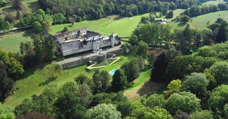 Cottage pour 4 personnes, avec piscine ainsi que jardin et vue à Anthisnes