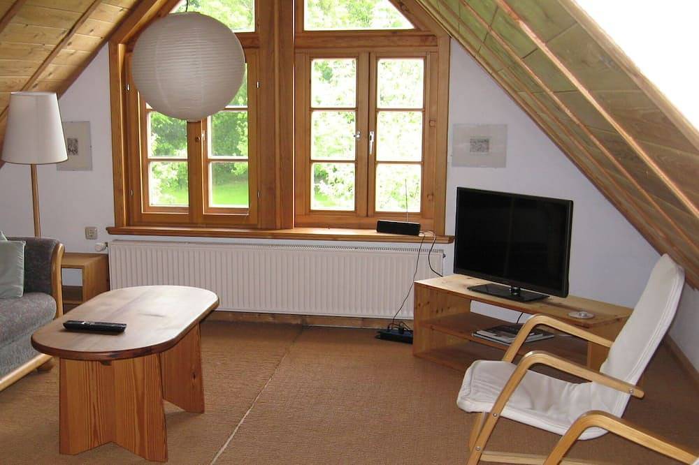 In ruhiger Dorfrandlage auf zauberhaftem Garten- und Waldgrundstück in Luckau (Wendland), Landkreis Lüchow-Dannenberg