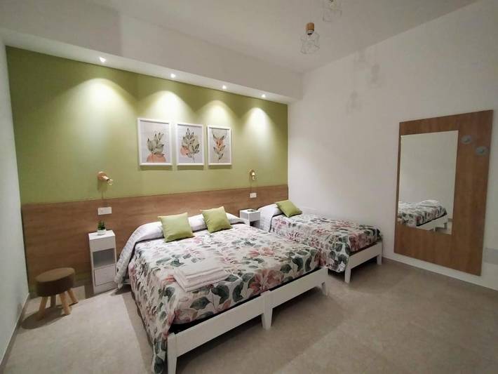 Casa vacanza per 2 persone, con balcone e panorama nonché giardino a Taurisano