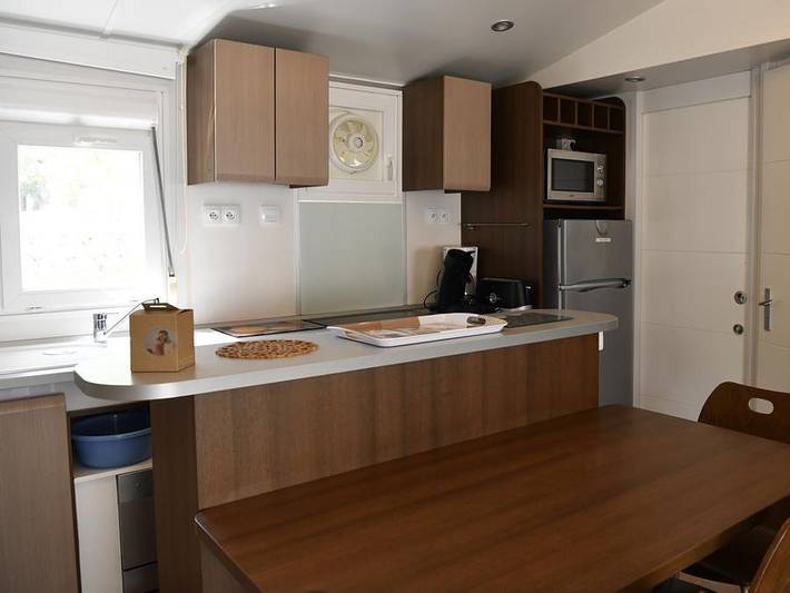 Camping De Saint Aygulf Plage - Mobilhome 5 personnes - 3 chambres - Clim - TV in Saint-Aygulf, Fréjus