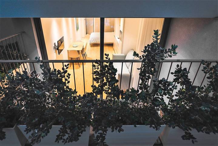 Gîte pour 4 personnes, avec jardin et piscine, adapté aux familles à Porto - 3