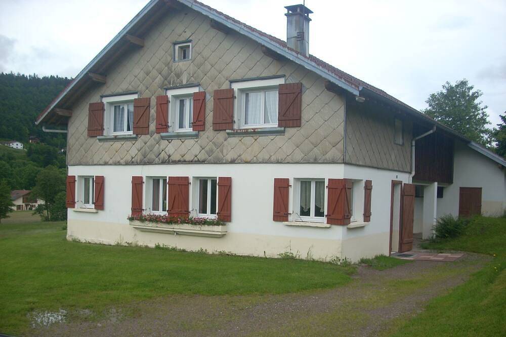 Maison de vacances indépendante classée 3 étoiles in Rochesson, Parc naturel régional des Ballons des Vosges