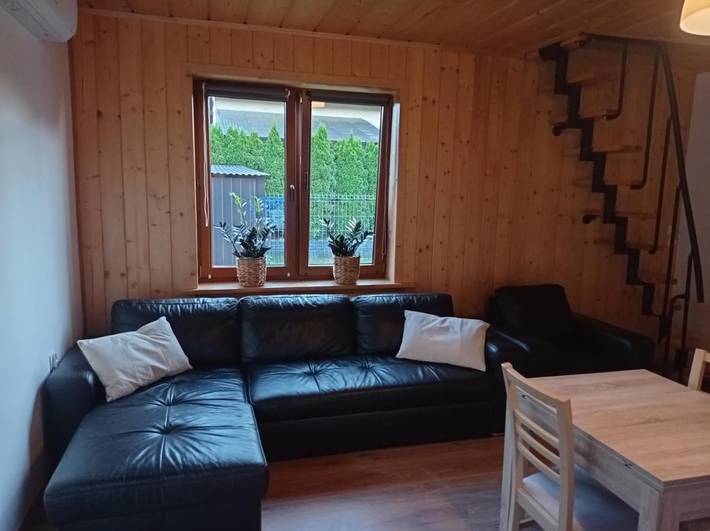 Apartament wakacyjny dla 4 osób, z ogród i jacuzzi w Nowy Sącz