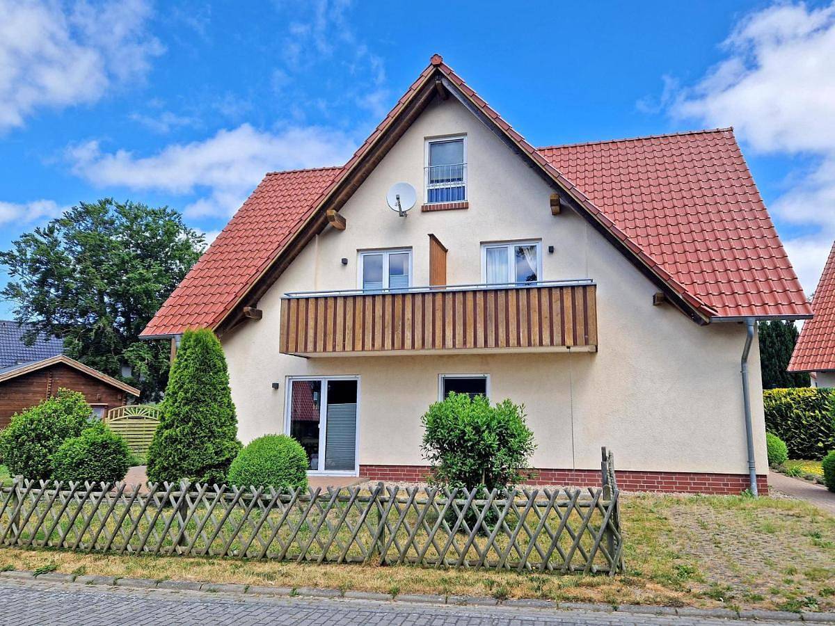 Ganze Wohnung, Apartment with Balcony in Rechlin, Müritz