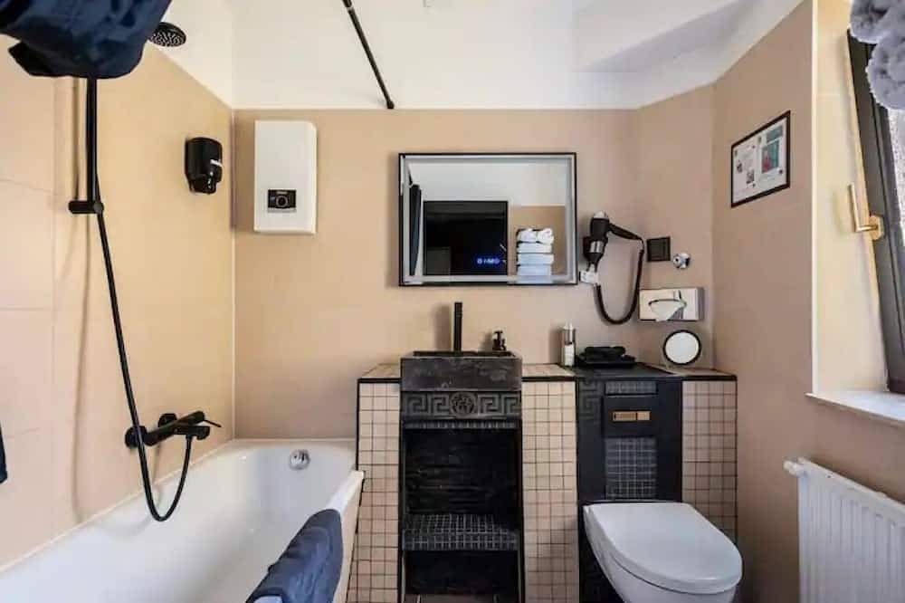 Ganze Wohnung, Ferienwohnung in top Lage zur Messe direkt am Grunewald nahe Kudamm in Westend Berlin, Berlin