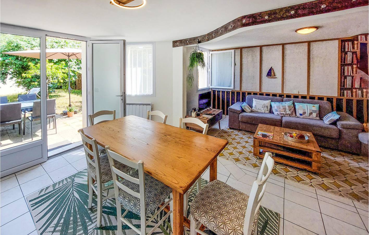 Acogedor Apartamento a 1km de la Playa con Jardín y Parking in Olonne-sur-Mer, Valle del Loira