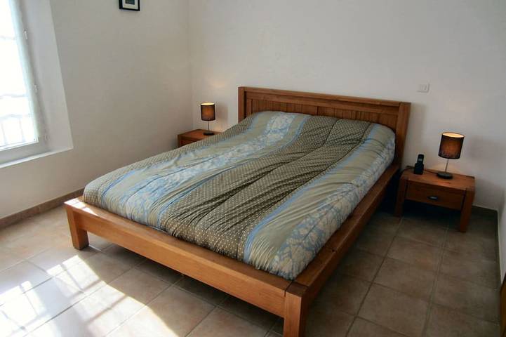 Location de vacances pour 6 personnes, avec jardin à La Tour-d'Aigues - 4