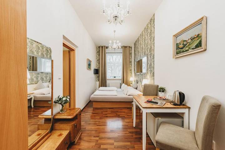 Hôtel pour 2 personnes, avec vue à Tábor - 3