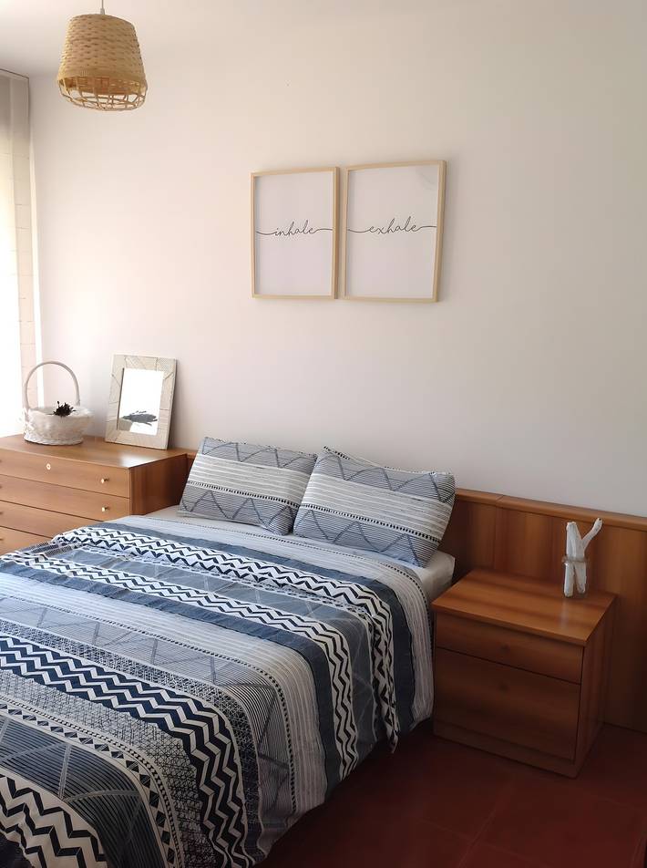 Apartamento entero, Apartamento 'San Vicente De La Barquera' con balcón, Wi-Fi y aire acondicionado in Playa de El Rosal (San Vicente de la Barquera), San Vicente de la Barquera