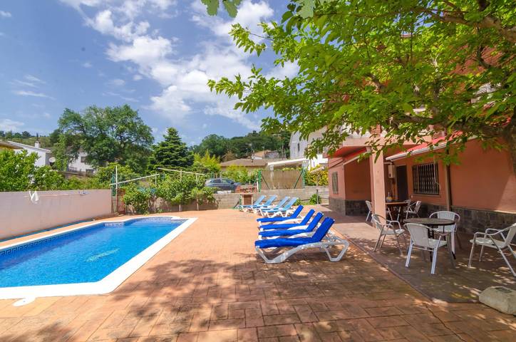 Casa rural para 6 personas, con terraza, Se admiten mascotas en Vidreras - 4