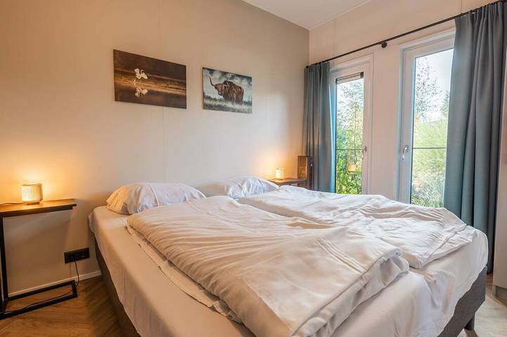 Vakantiepark Wiedense meren - Chalet Comfort in Nationalpark Weerribben-Wieden