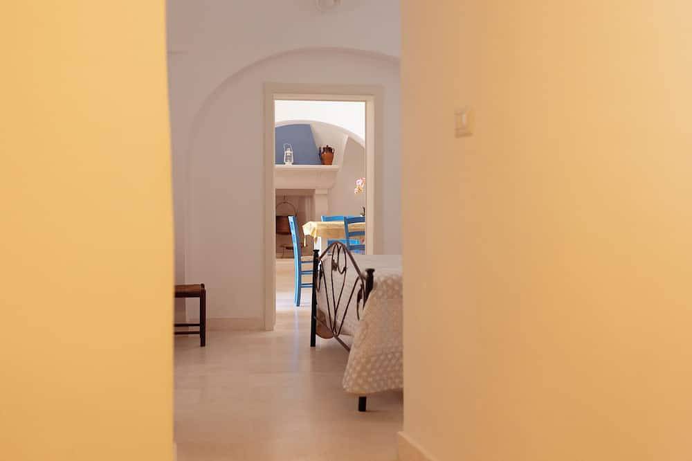 Trulli Soleti - trulli surrounded by nature, less than 2 km from the centre in Locorotondo, Province de Bari