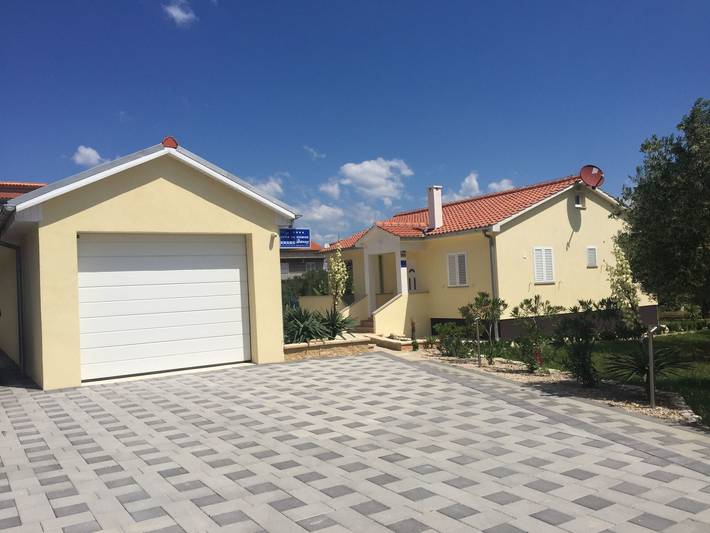 Ferienhaus für 5 Personen, mit Terrasse und Garten in Kroatien - 3