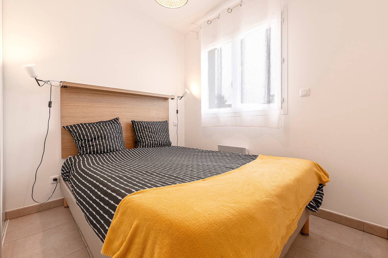 Ganze Wohnung, Ferienwohnung für 5 Personen mit Pool in Marine de Bravone, Linguizzetta
