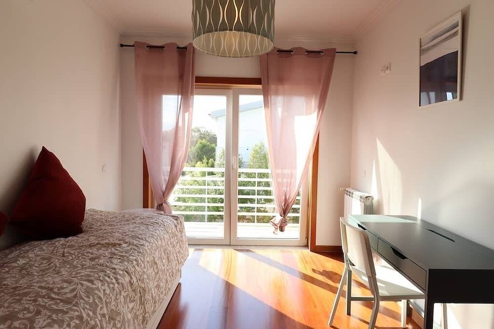 3-bedroom house in charming Cascais with Ac, Wifi. Book now in Cascais e Estoril, Costa de Lisboa