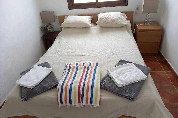 A Luxury 3 Bedroom Villa near to Comares, with wonderful views all around in Comares, Cordillera Penibética