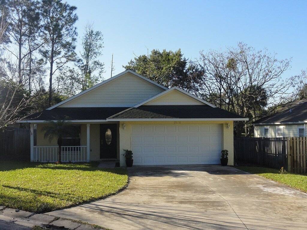 Haustierfreundliches Haus auf ruhigen Sackgasse in Mount Dora, Lake County