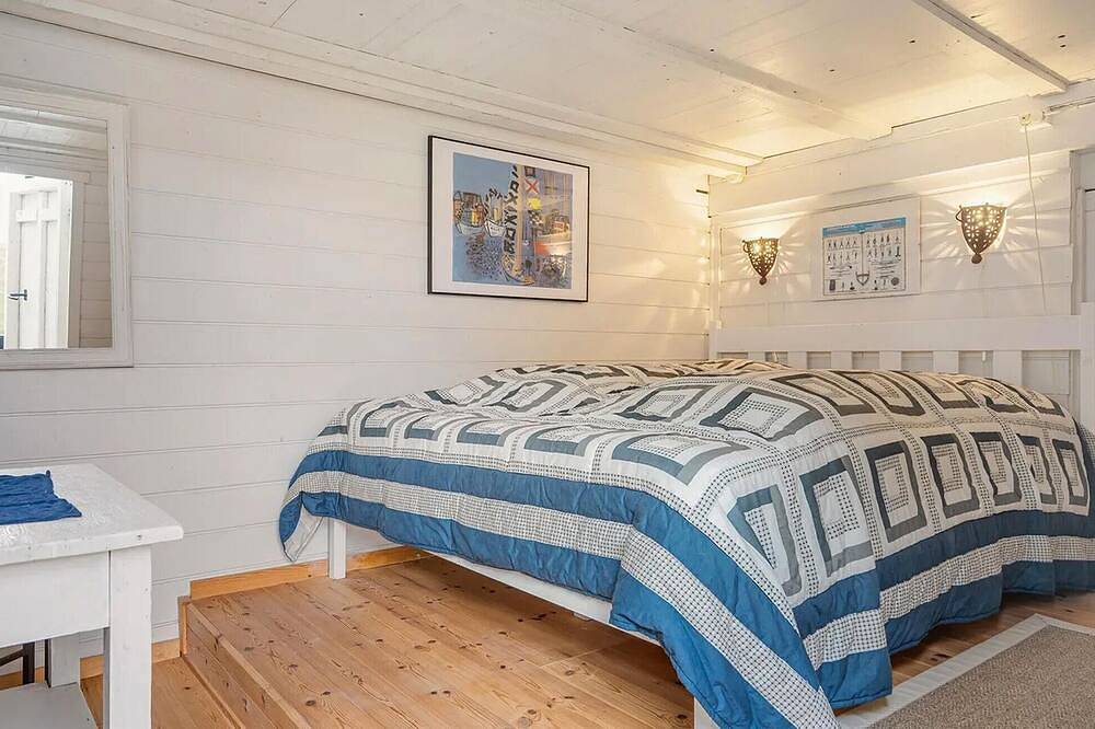 5 bedroom gorgeous home in Skjærhalden in Hvaler 