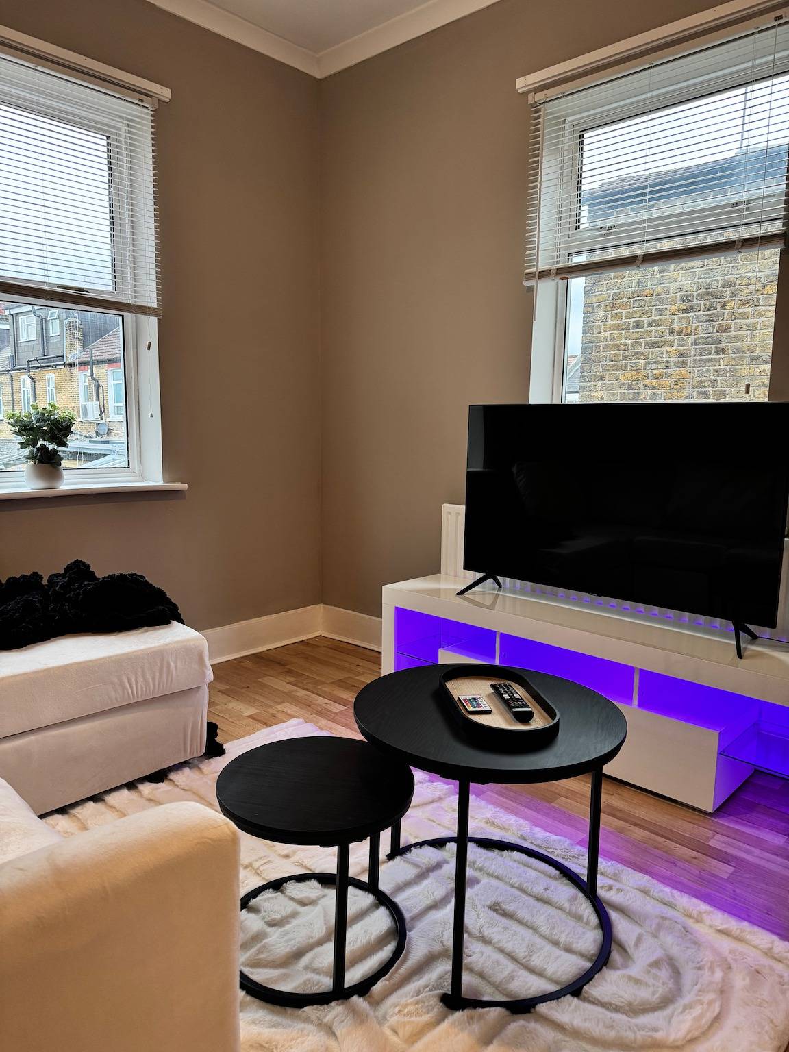 Holiday Apartment for 4 People in Ealing, London