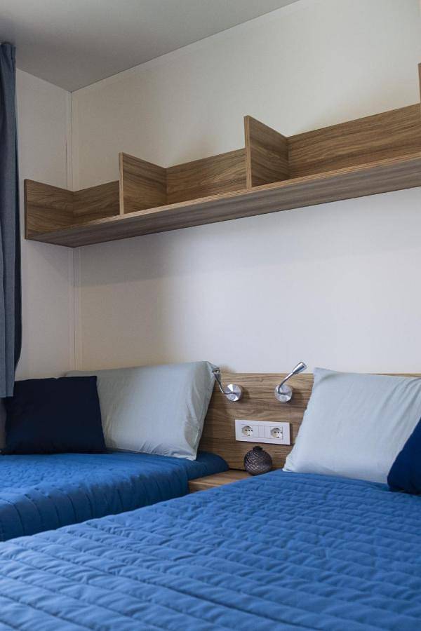 Houseboat Floatart Experience Bisceglie in Spiaggia del macello, Bisceglie
