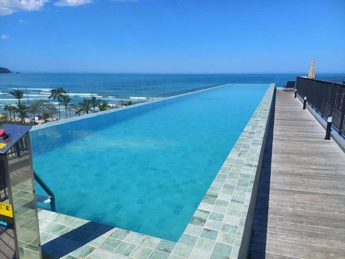 Casas e apartamentos de temporada para 6 pessoas, com jacuzzi e terraço em Toninhas Ubatuba