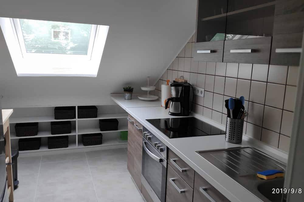 Ganze Wohnung, Gemütliche Dg Wohnung im Herzen von Ostwestfalen-Lippe in Stukenbrock, Nordrhein-Westfalen