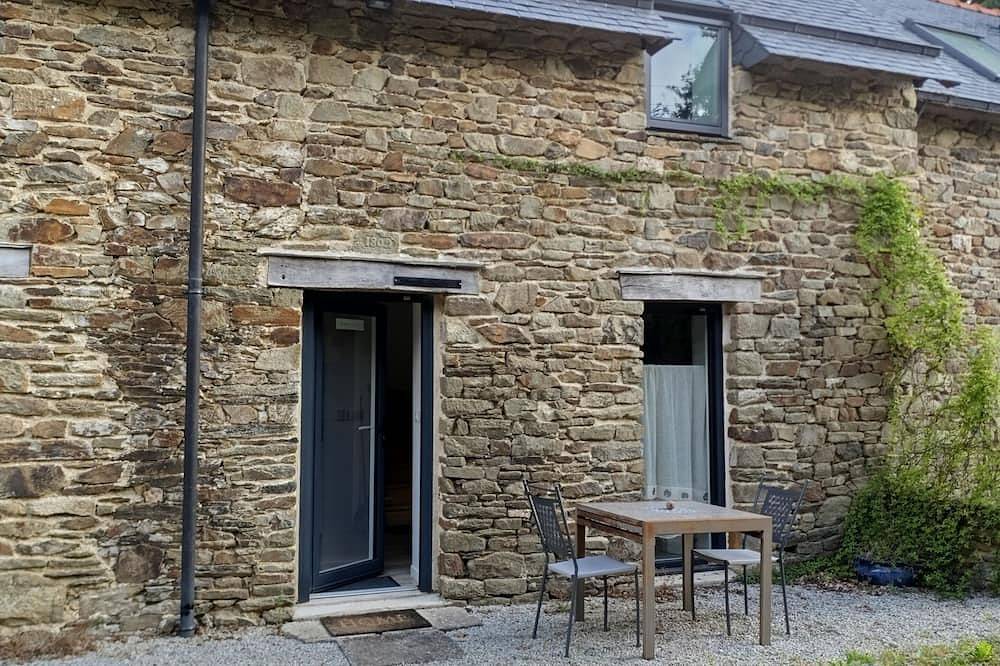 Detached room in the countryside, access close to N164 in Pleyben, Châteaulin und Umgebung