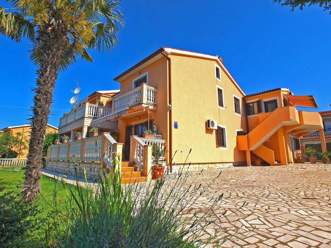 Cijeli apartman, Apartman za odmor za 2 osoba s terasa in Fazana, Južna obala Istre