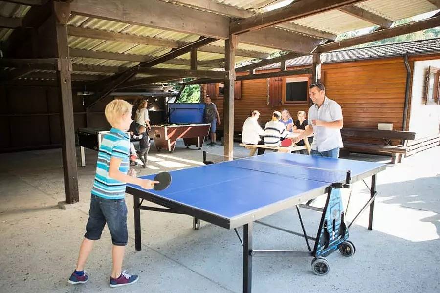 Mobil-home Cerfeuil 3 Pièces 6 Personnes Climatisé in Saint-Leu-d'Esserent, Oise