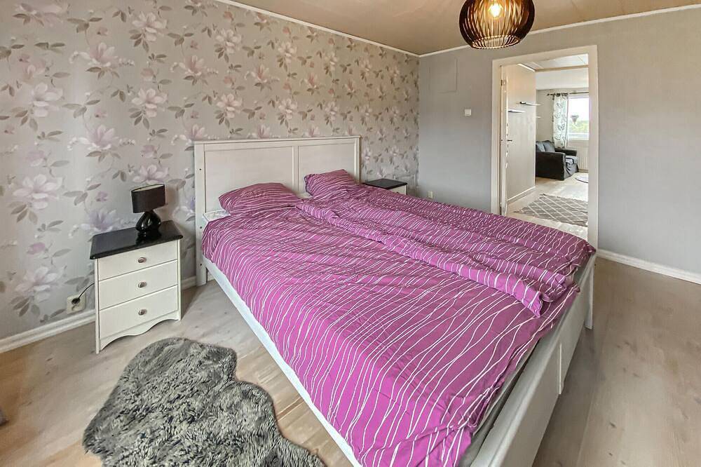 Lovely home in Kosta with Wifi in Kronoberg