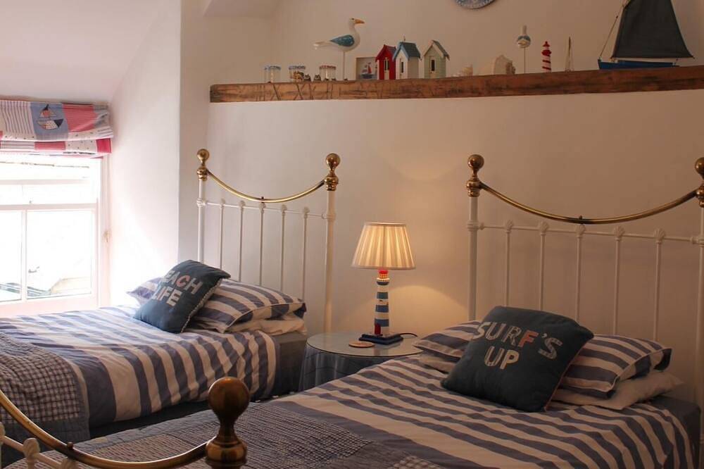 2 Bed in Helford (oc-p00852) in Helford, Cornwall
