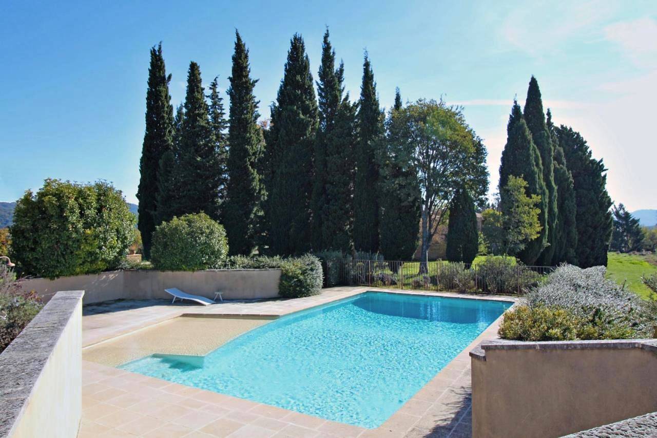 Domaine la Carraire in Lauris, Parc naturel régional du Luberon