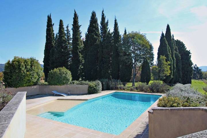 Chambre d’hôte pour 2 personnes, avec piscine ainsi que vue et jardin, adapté aux familles à Lauris - 4