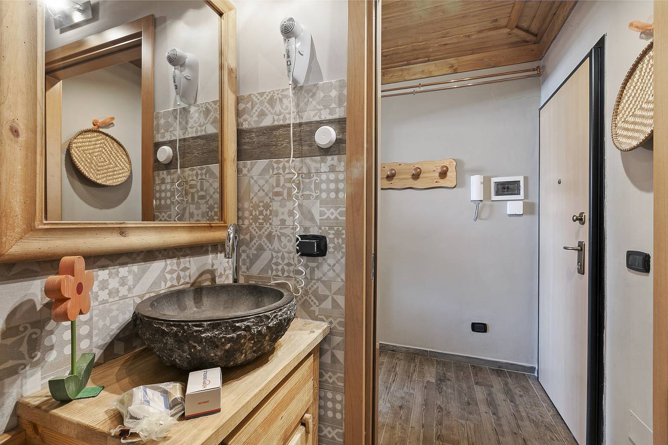 Entire apartment, Studio Charming Sportinia in Sauze d'Oulx, Via Lattea