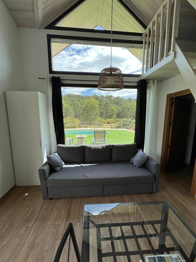 Casa rural para 8 personas, con vistas además de piscina y jardín, Se admiten mascotas en Villaverde de Guadalimar - 4