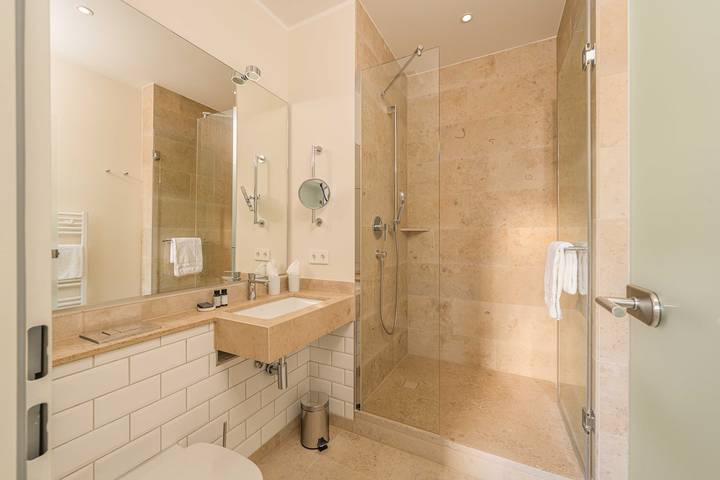 Ganze Ferienwohnung, Teinach Suites - Villa Wilhelmshöhe - Apartment 1 in Bad Teinach-Zavelstein, Nordschwarzwald