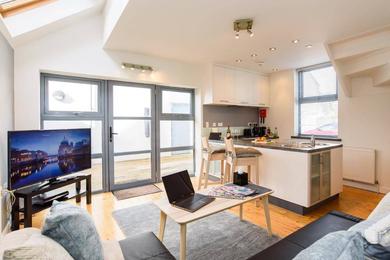 Two-Bedroom House in Cardiff, Cardiff region