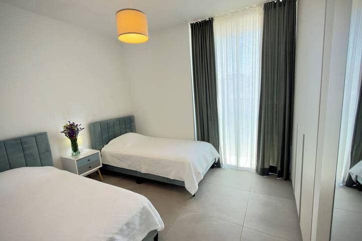 Appartement entier, Apartment/NearCasino\\Port/GolfClub/Tennis Academy\\Mall/&Football Stadium. in Limassol, Chypre du Sud