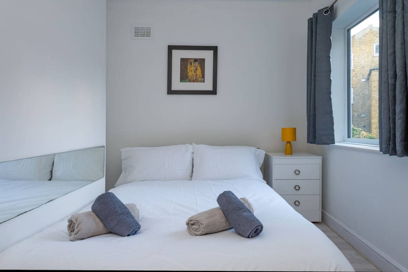 Entire apartment, Comfy Flat Near Portobello Road in London, South East England
