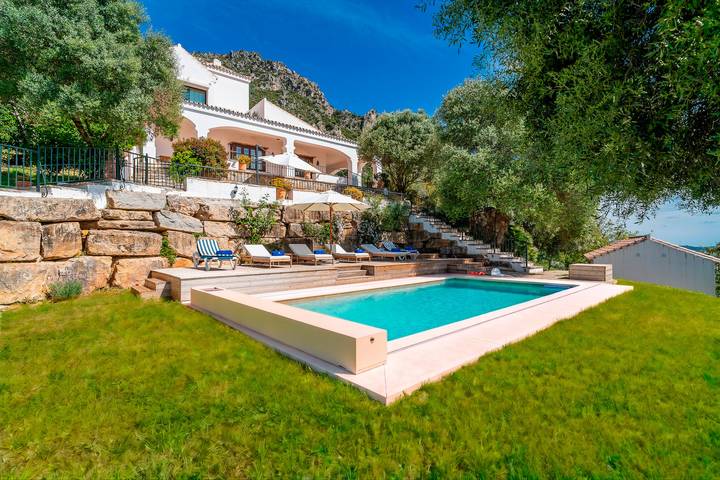 Finca für 8 Personen, mit Garten in Casares